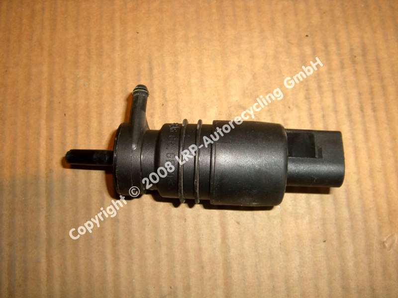 PUMPE WASCHANLAGE H; Pumpe Waschanlage Heckklappe; C180-C43 AMG LIM/T-L; W 202 06/93-01/01 / T202 AB 05/96; 2108690821; N.L.